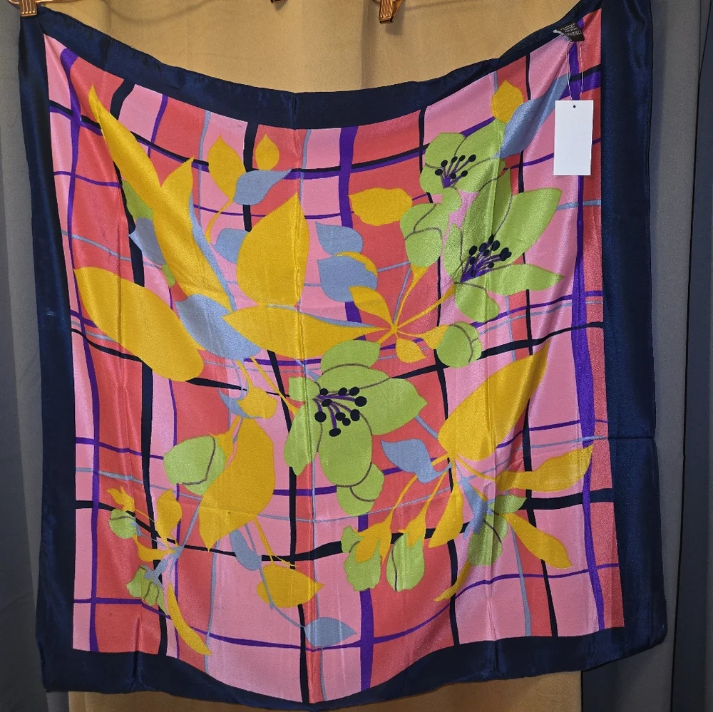New Raj 100% silk scarf (pink)